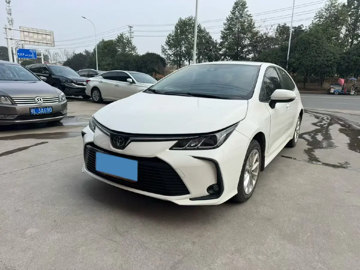 2021 Toyota Corolla 1.2T 116HP L4 CVT