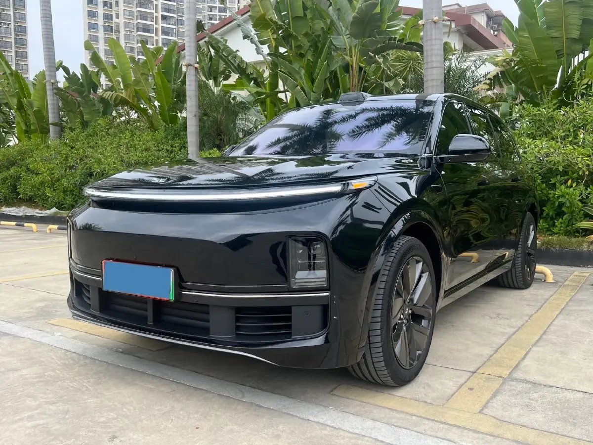 2024 Land Rover Range Rover Evoque 1.5T 200HP L3 8AT PHEV 15.5KWH