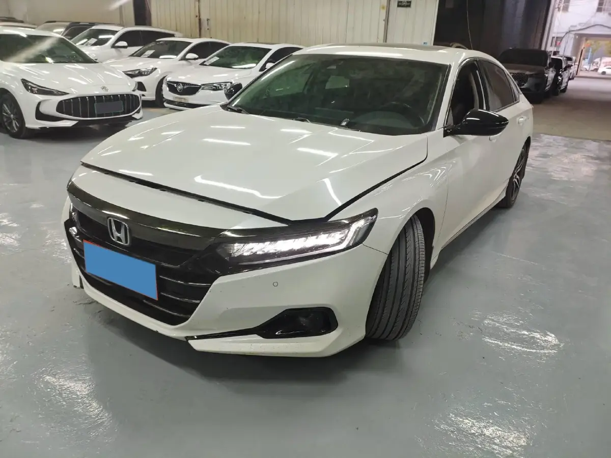2022 Honda Accord 1.5T 194HP L4 CVT