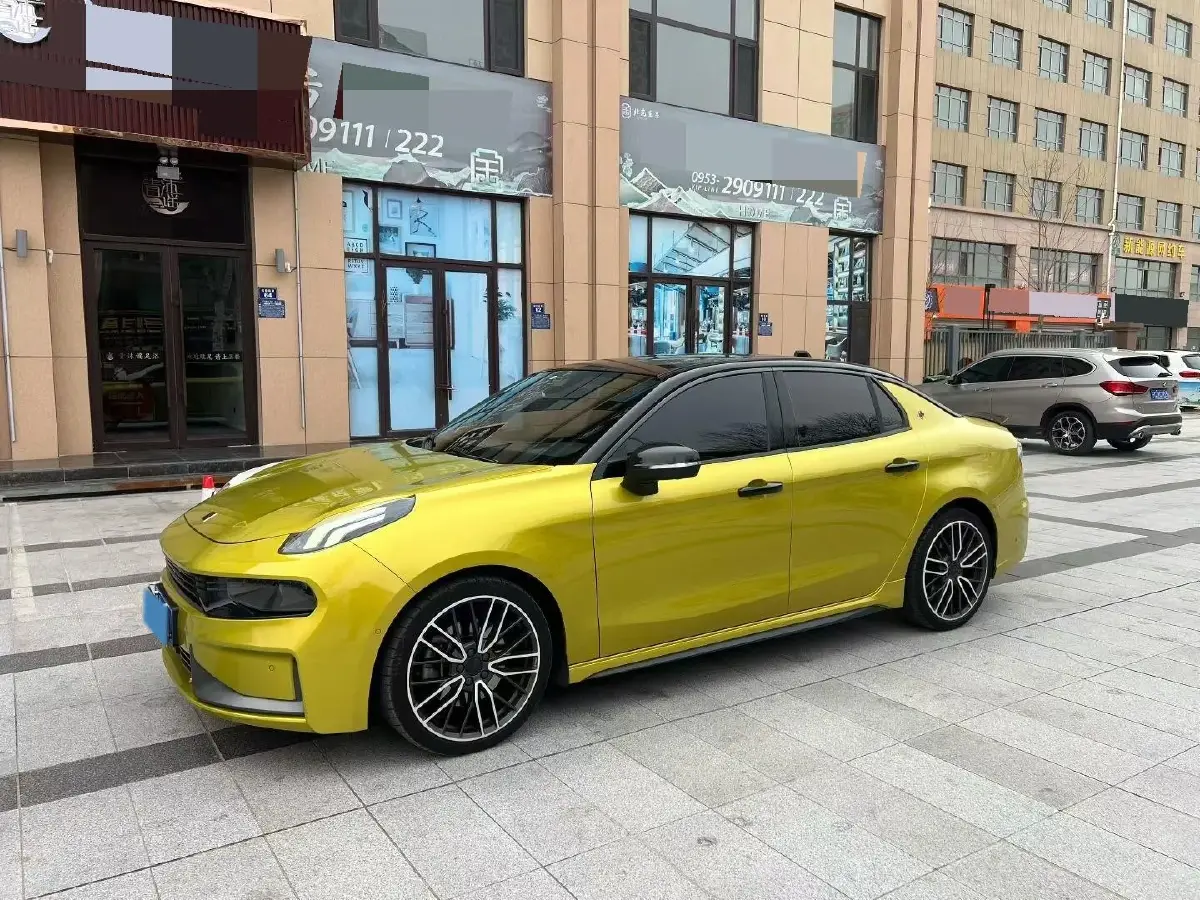 2019 LYNK&CO 03 2.0T 254HP L4 8AT