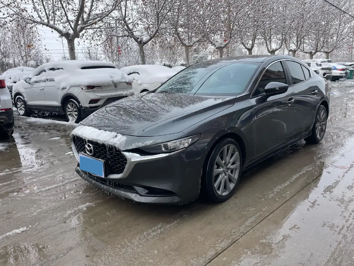 2021 Mazda 3 Axela 2.0L 158HP L4 6AT