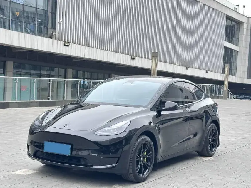 2022 Tesla Model Y BEV 60KWH
