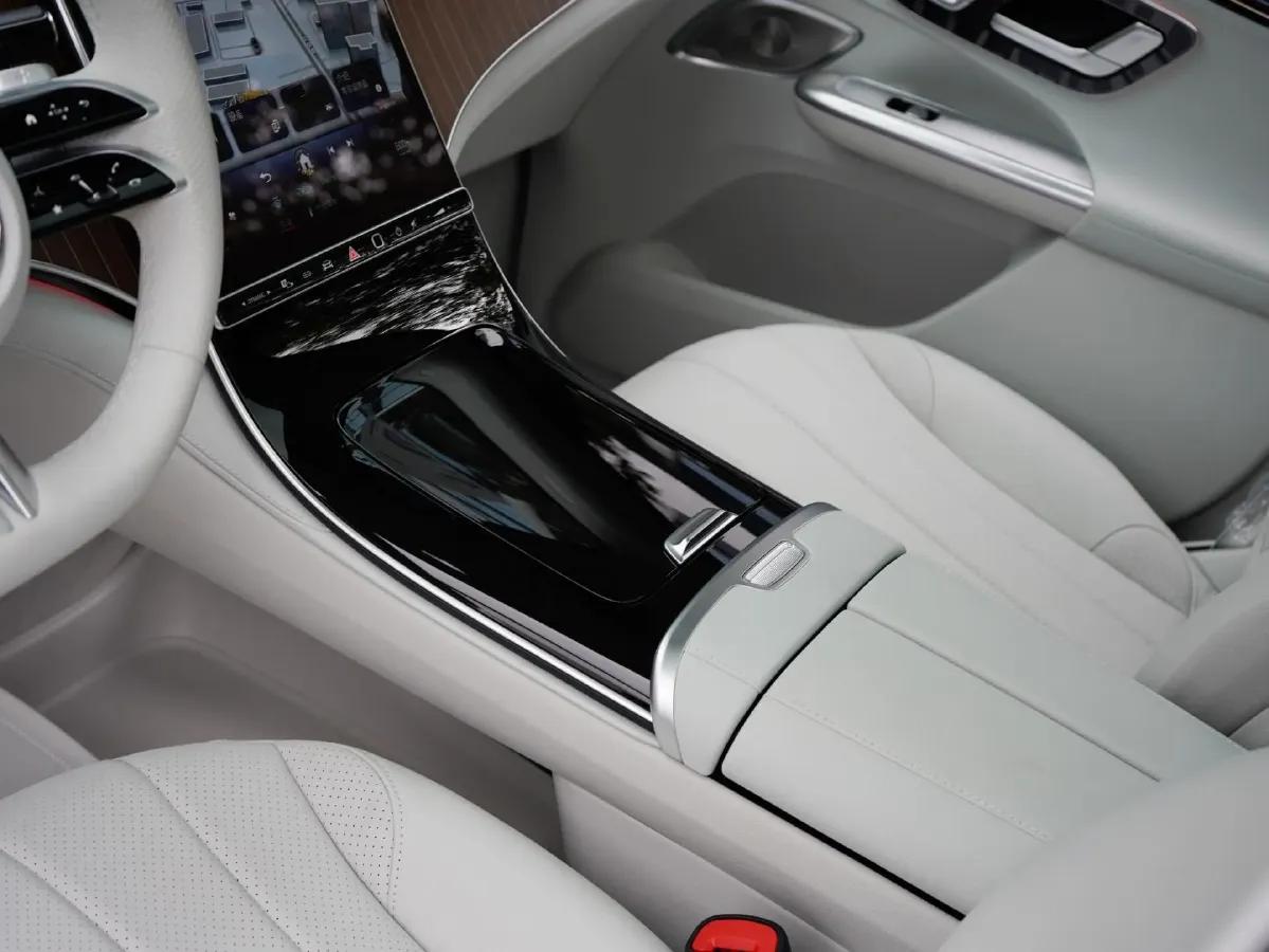 2024 Mercedes-Benz EQE SUV BEV 96.1KWH,autocango,china used car exporter,china ev exporter,chinese used car exporter,chinese used ev exporter