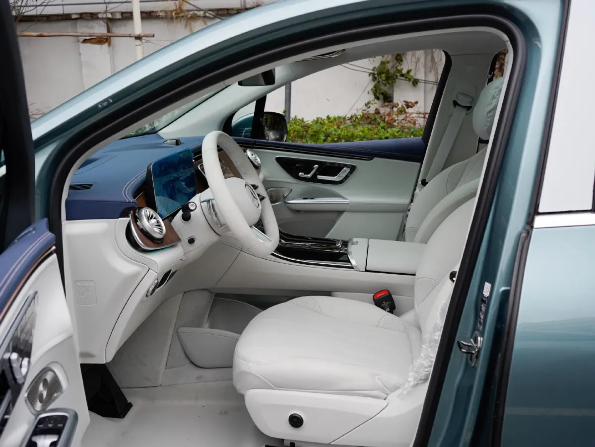 2024 Mercedes-Benz EQE SUV BEV 96.1KWH,autocango,china used car exporter,china ev exporter,chinese used car exporter,chinese used ev exporter