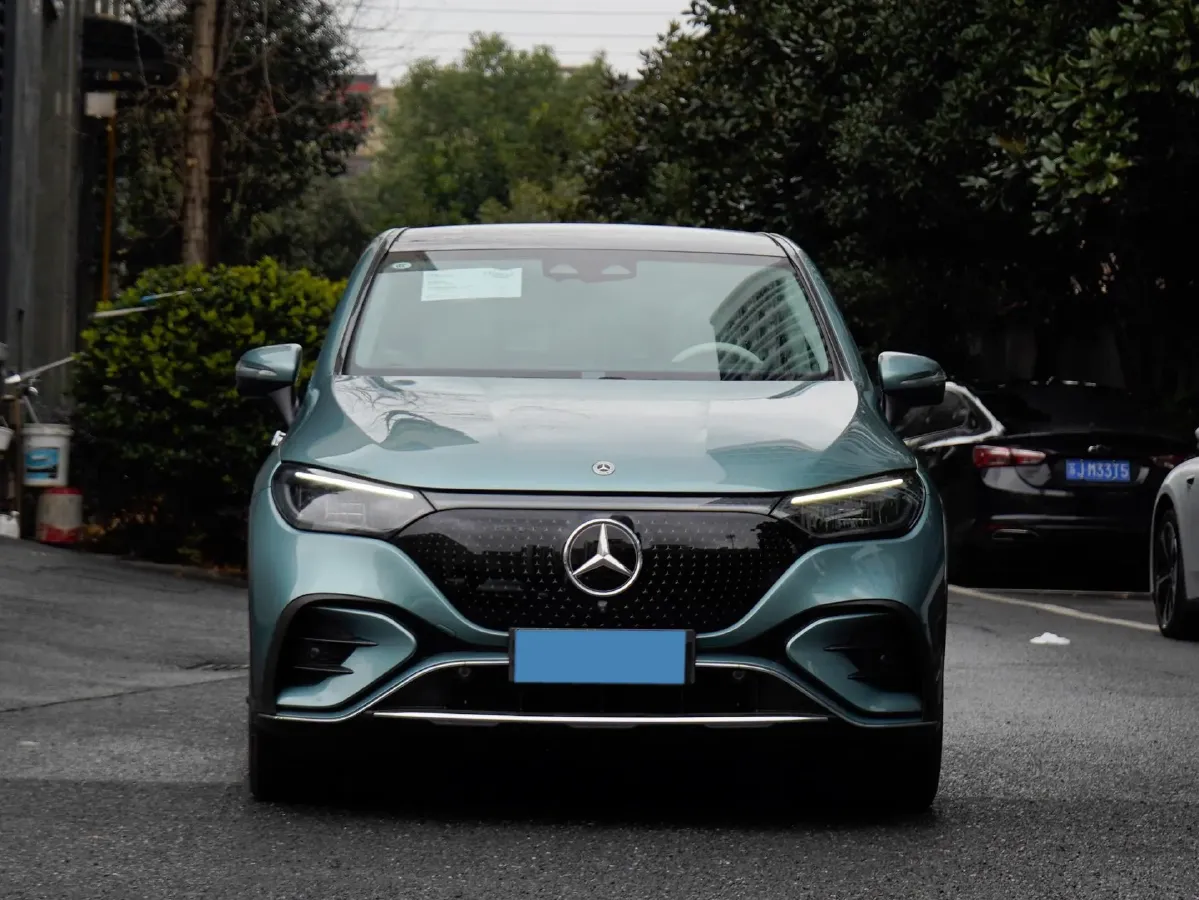 2024 Mercedes-Benz EQE SUV BEV 96.1KWH,autocango,china used car exporter,china ev exporter,chinese used car exporter,chinese used ev exporter