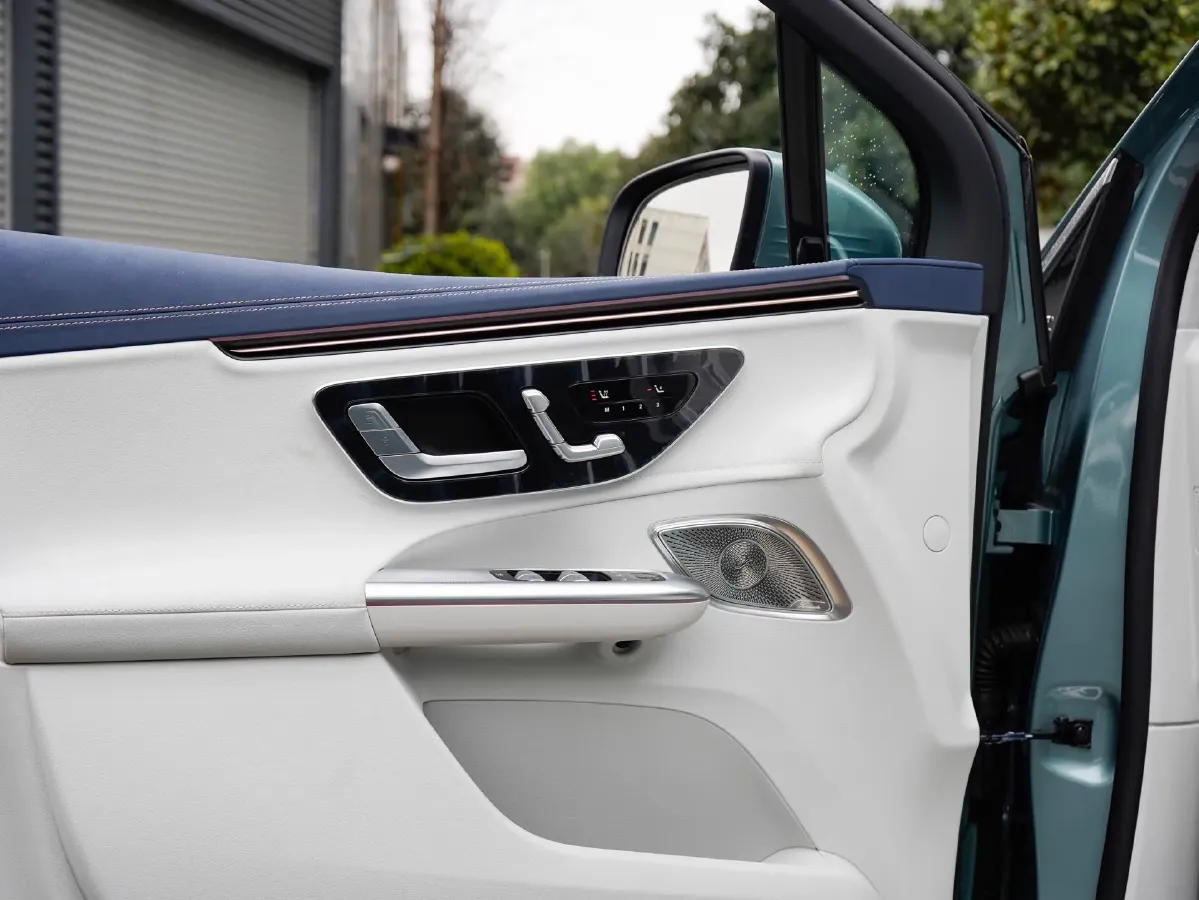 2024 Mercedes-Benz EQE SUV BEV 96.1KWH,autocango,china used car exporter,china ev exporter,chinese used car exporter,chinese used ev exporter