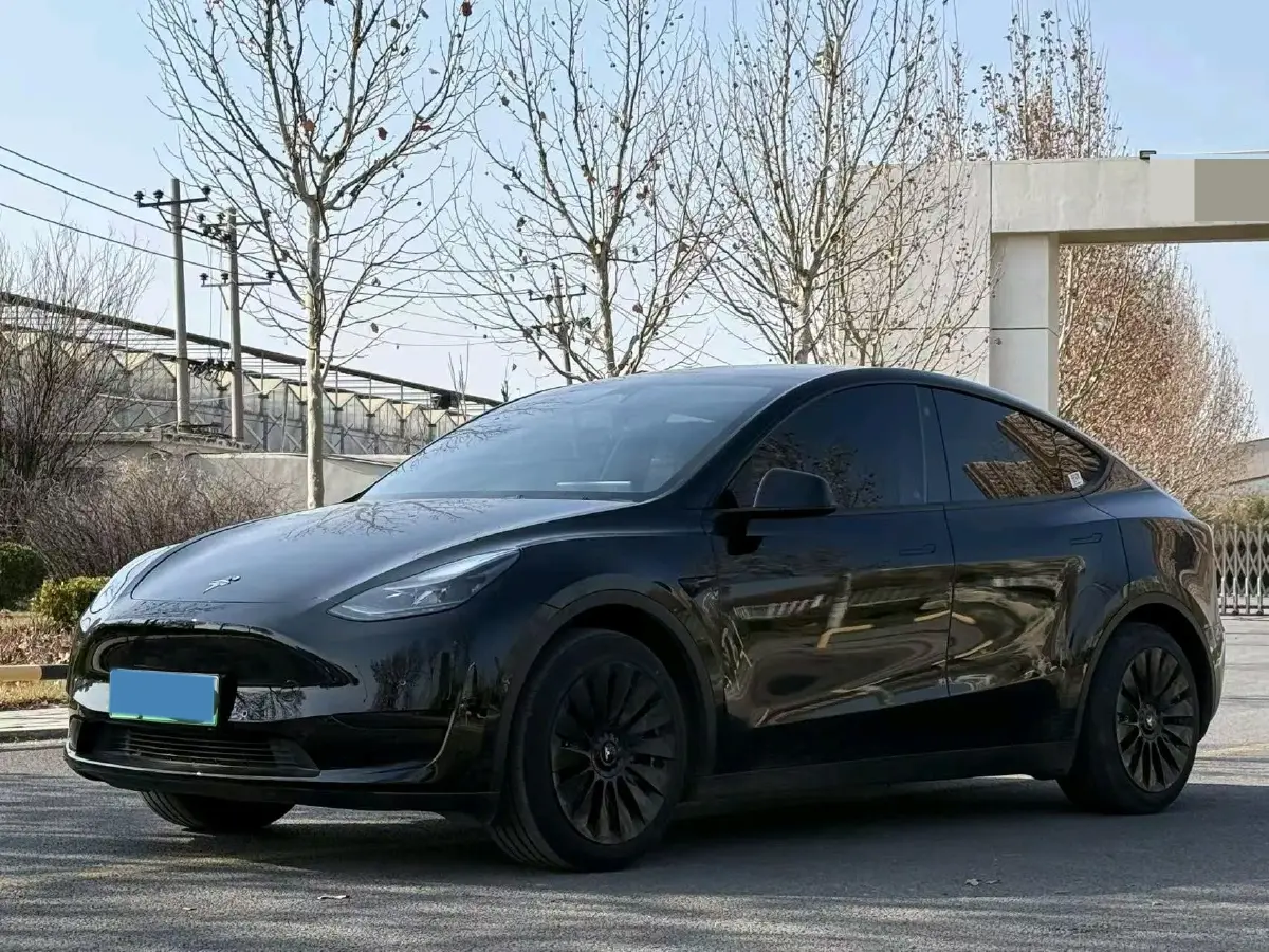 2022 Tesla Model Y BEV 60KWH