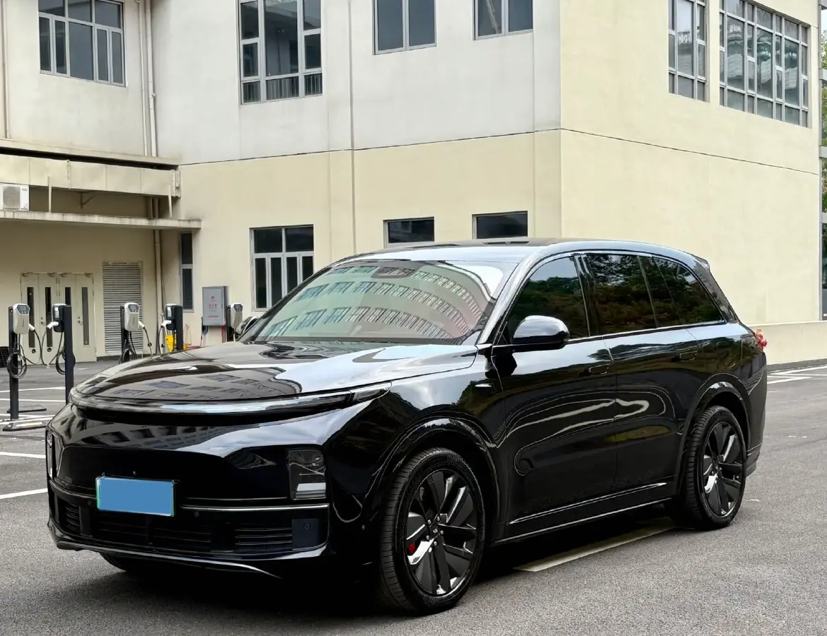 2023 Li L7 Range Extended 154HP REEV 40.9KWH