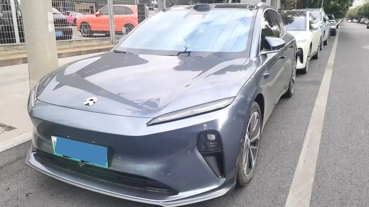 2024 NIO ET5T BEV 75KWH