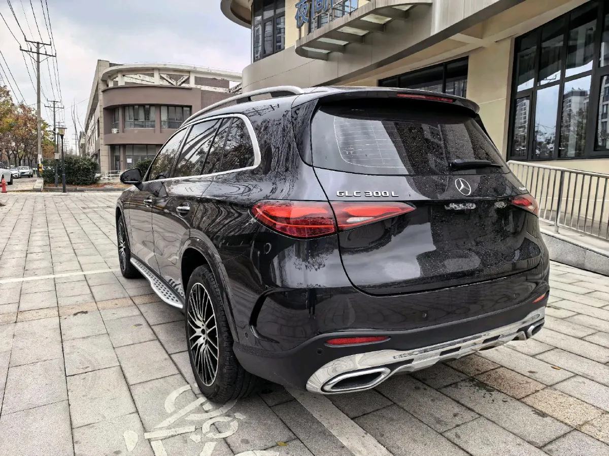 2023 Mercedes-Benz GLC Class 2.0T 258HP L4 9AT,autocango,china used car exporter,china ev exporter,chinese used car exporter,chinese used ev exporter