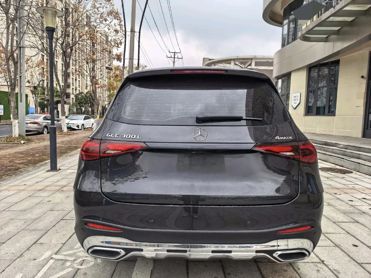 2023 Mercedes-Benz GLC Class 2.0T 258HP L4 9AT,autocango,china used car exporter,china ev exporter,chinese used car exporter,chinese used ev exporter