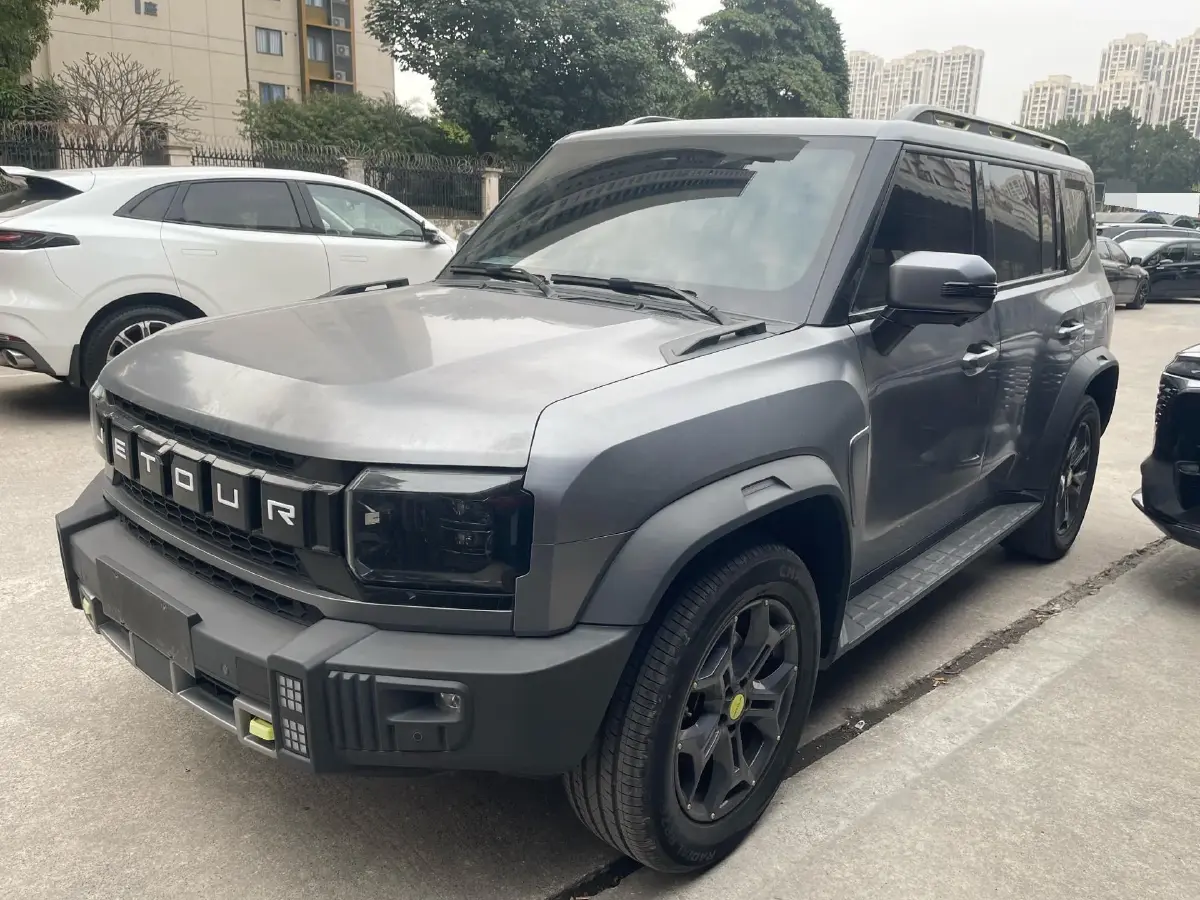 2023 Jetour Traveller 2.0T 254HP L4 8AT