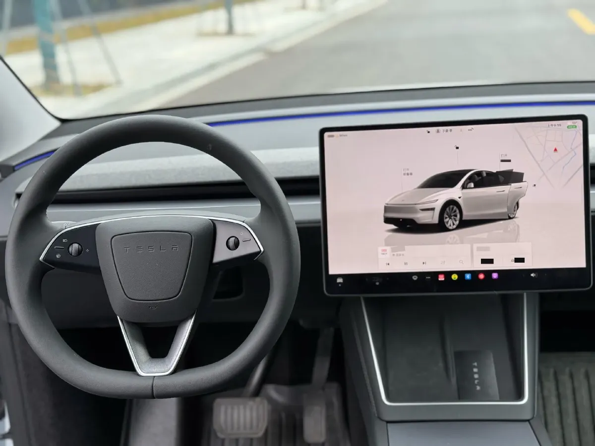 2025 Tesla Model Y L BEV,autocango,china used car exporter,china ev exporter,chinese used car exporter,chinese used ev exporter