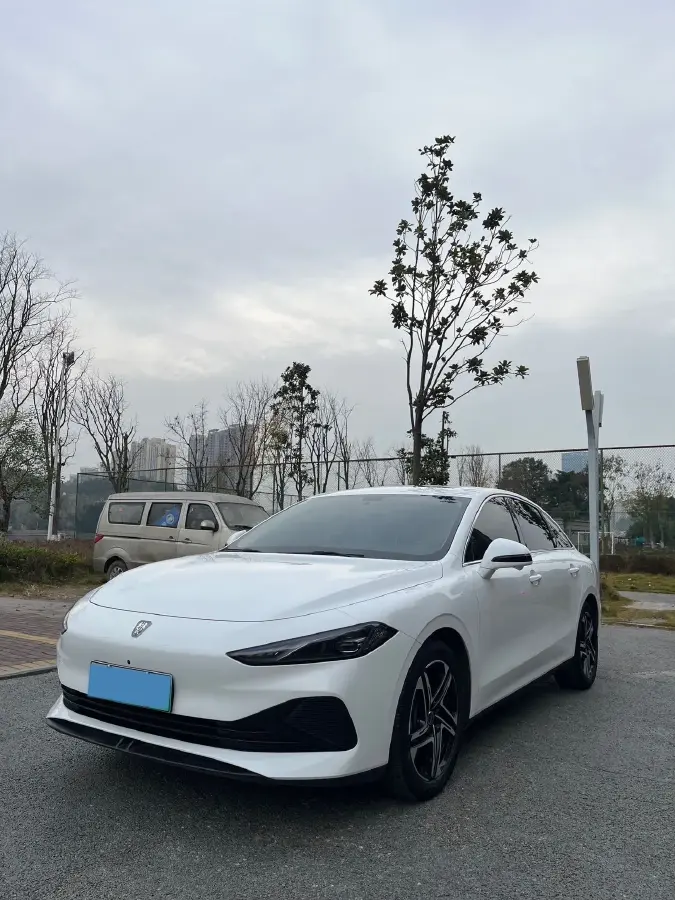 2023 Roewe D7 1.5L 112HP L4 1DHT PHEV 21.4KWH