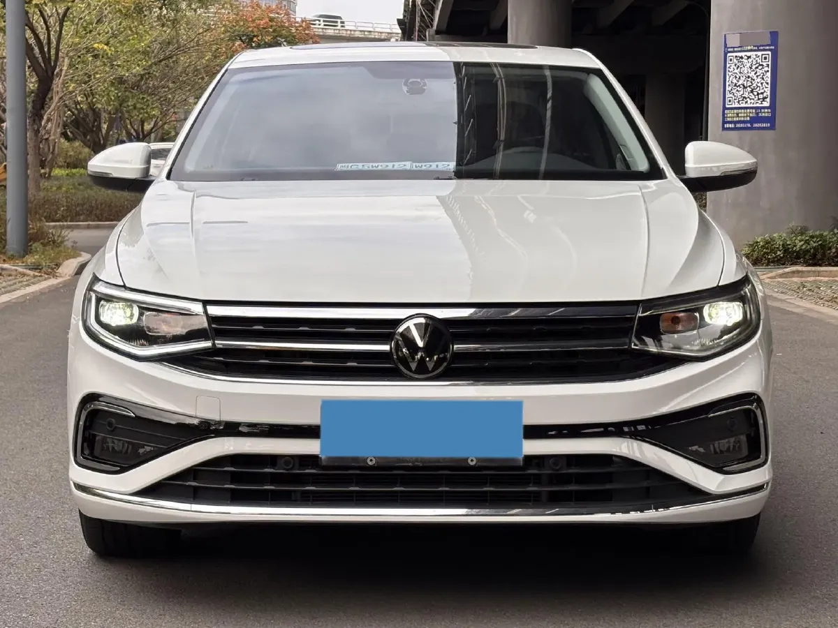 2023 Volkswagen Bora 1.2T 116HP L4 7DCT,autocango,china used car exporter,china ev exporter,chinese used car exporter,chinese used ev exporter