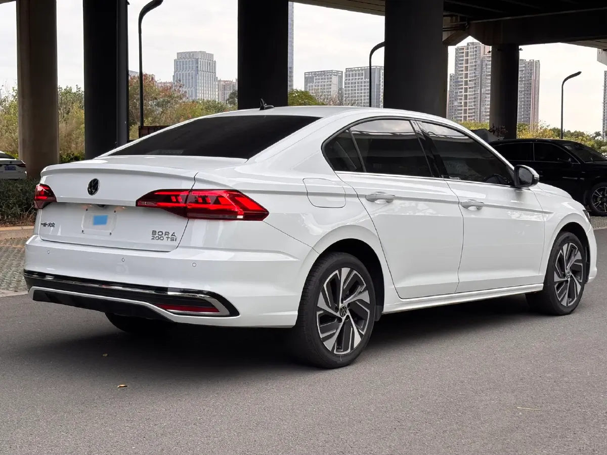 2023 Volkswagen Bora 1.2T 116HP L4 7DCT,autocango,china used car exporter,china ev exporter,chinese used car exporter,chinese used ev exporter