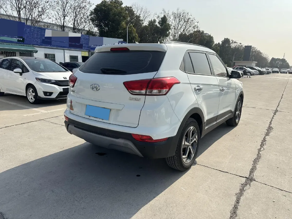 2017 Hyundai ix25 1.6L 125HP L4 6AT,autocango,china used car exporter,china ev exporter,chinese used car exporter,chinese used ev exporter