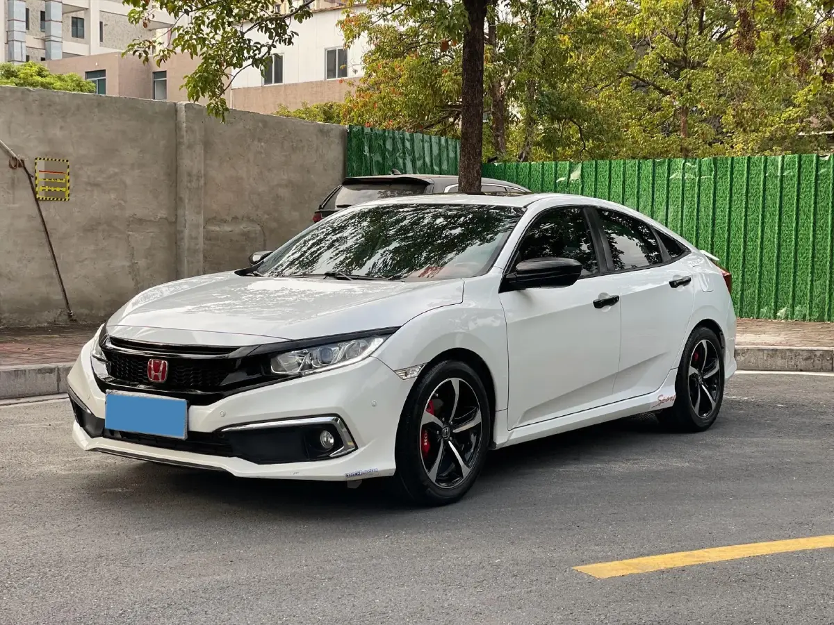 2019 Honda Civic 1.5T 177HP L4 CVT