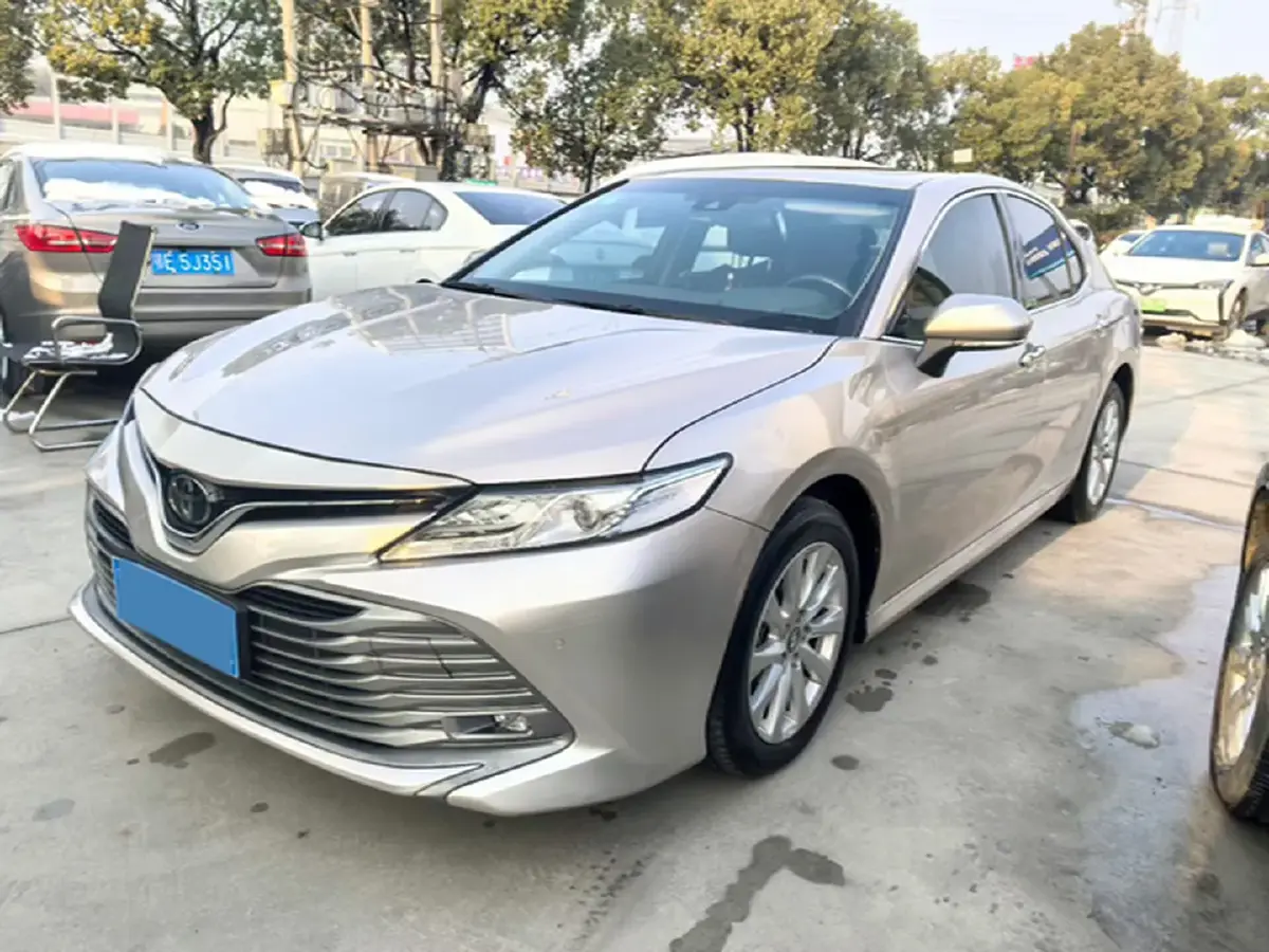 2019 Toyota Camry 2.0L 178HP L4 CVT