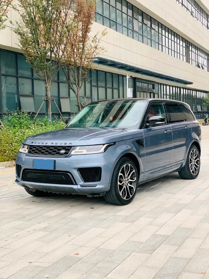 2022 Land Rover Range Rover Sport 3.0T 360HP L6 8AT