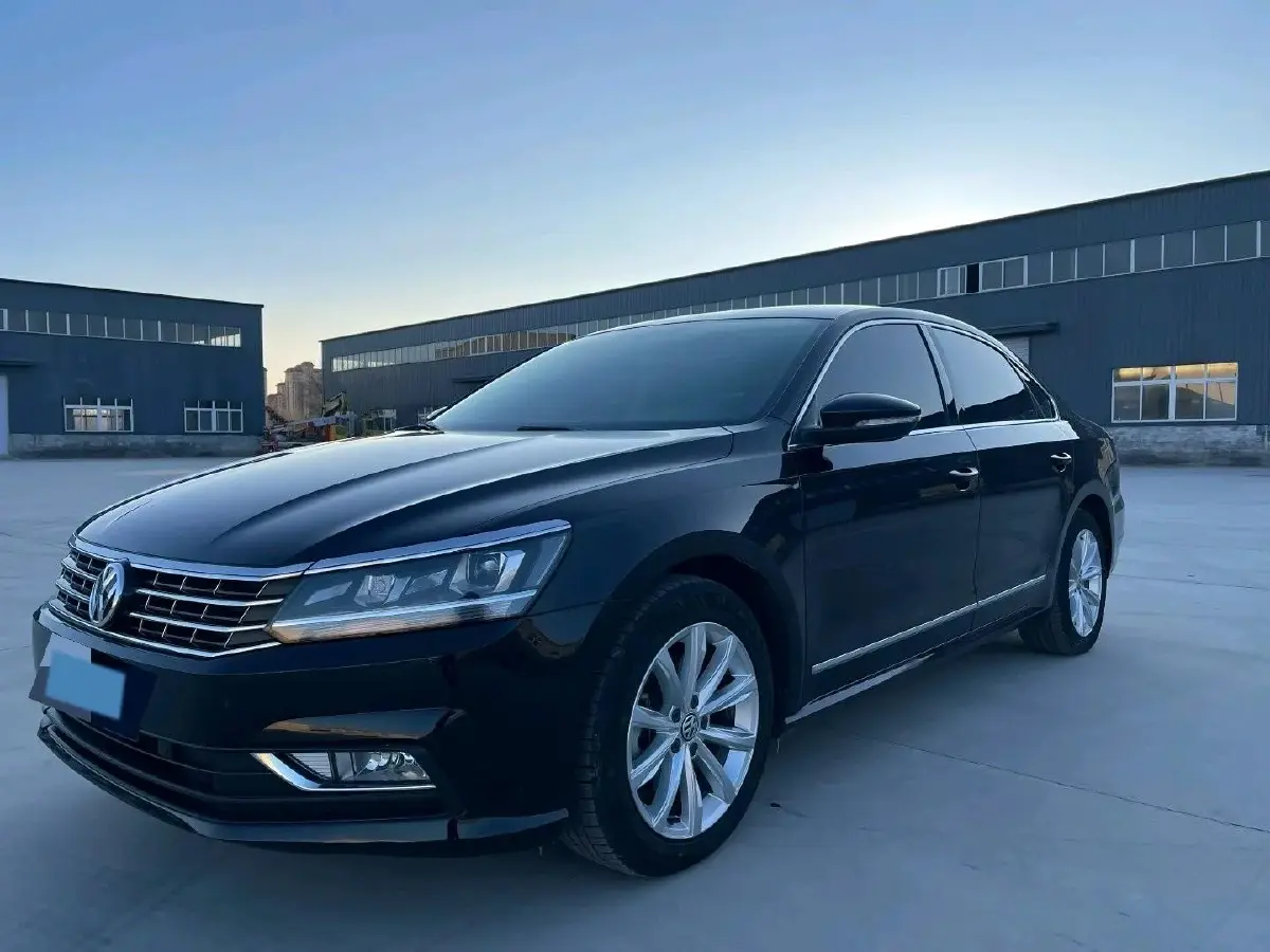 2017 Volkswagen Passat 1.4T 150HP L4 7DCT