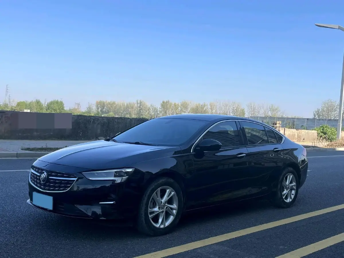 2020 Buick Regal 1.5T 169HP L4 9AT
