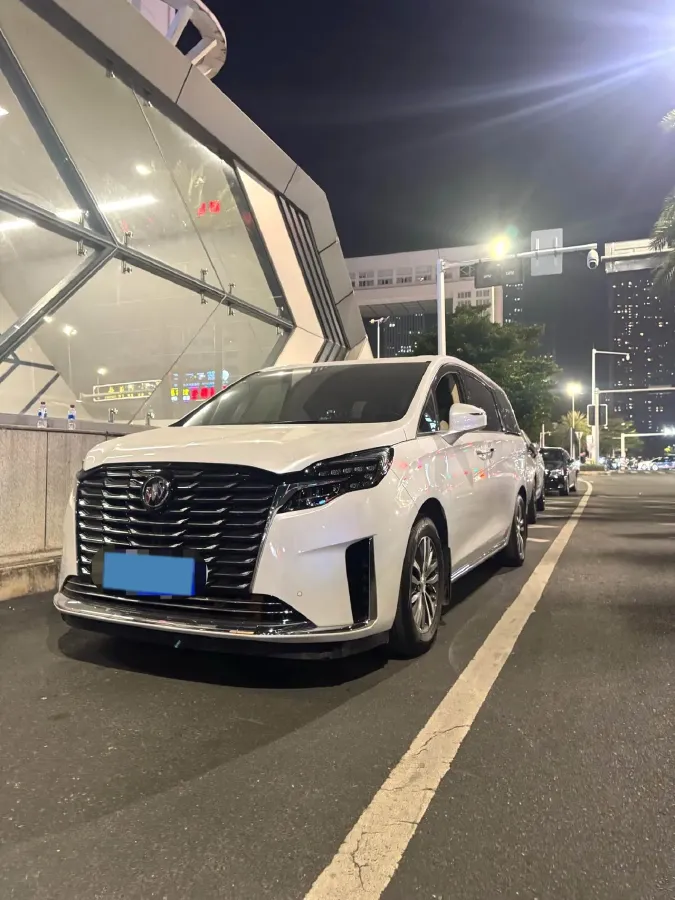 2023 Buick GL8 2.0T 237HP L4 9AT,autocango,china used car exporter,china ev exporter,chinese used car exporter,chinese used ev exporter