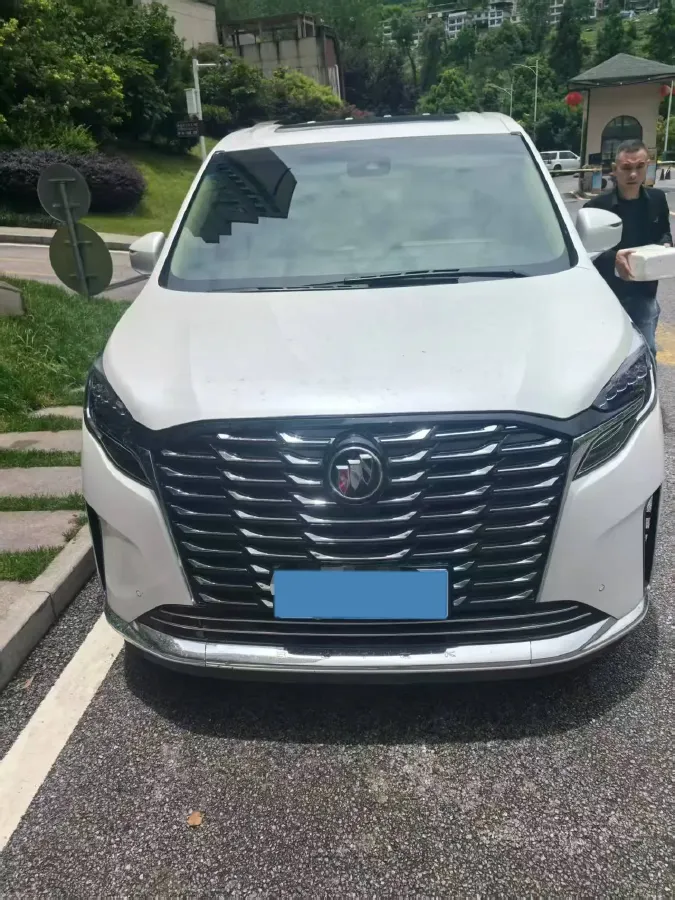 2023 Buick GL8 2.0T 237HP L4 9AT,autocango,china used car exporter,china ev exporter,chinese used car exporter,chinese used ev exporter