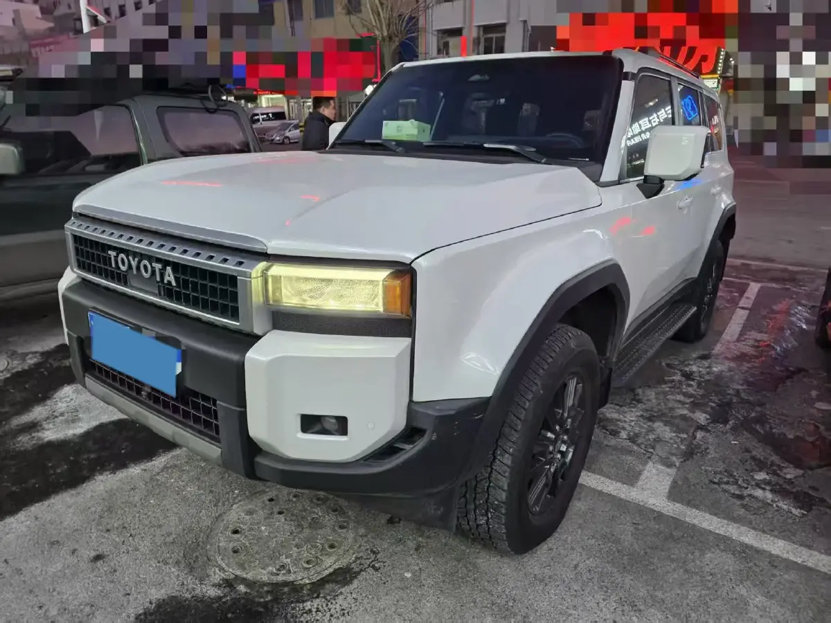 2025 Toyota Land Cruiser Prado 2.4T 282HP L4 8AT Hybrid 5.1KWH