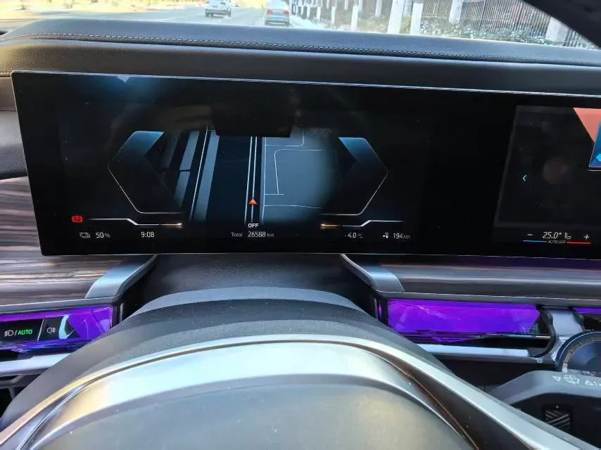 2023 BMW i7 BEV 101.7KWH,autocango,china used car exporter,china ev exporter,chinese used car exporter,chinese used ev exporter