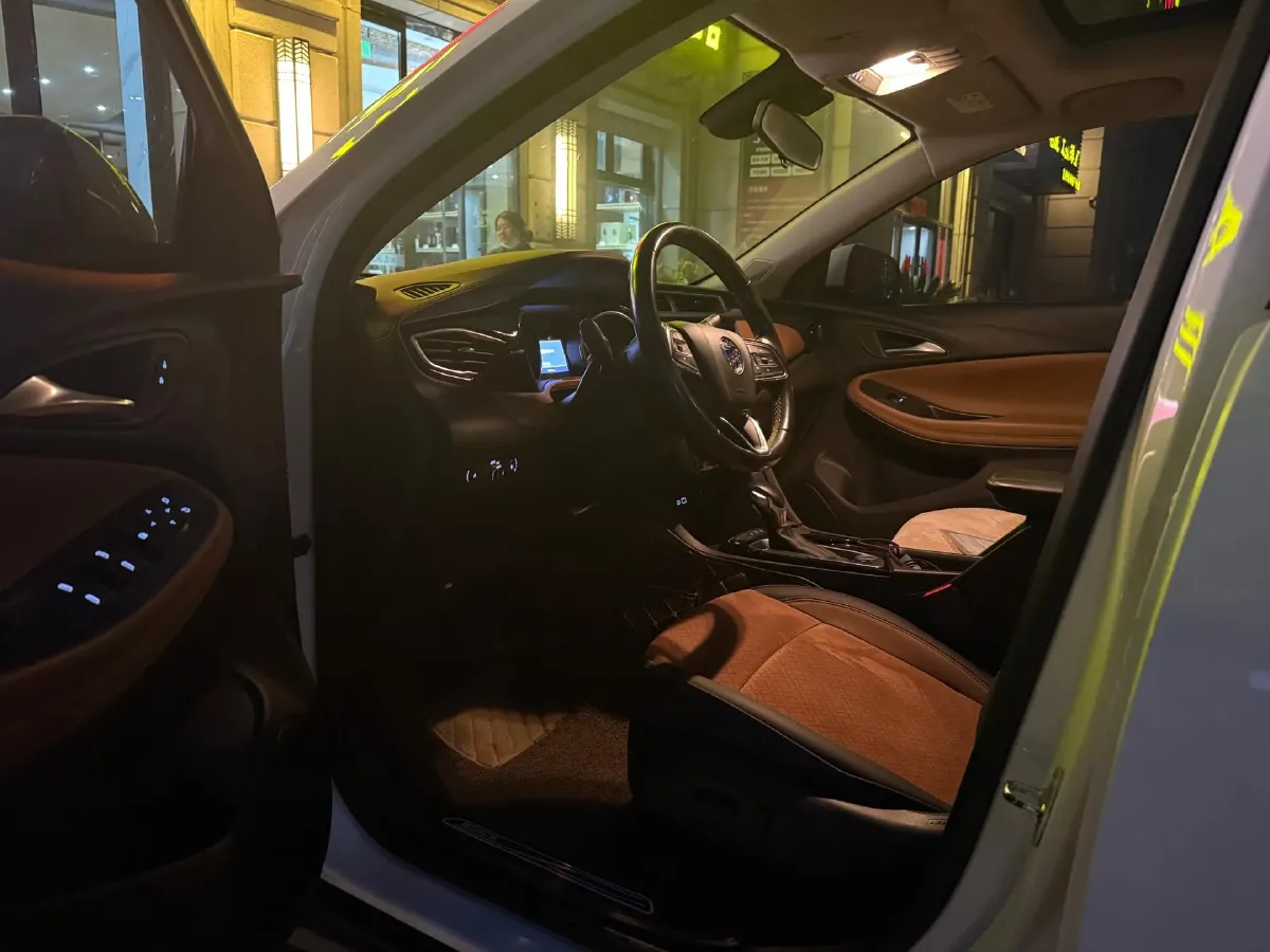 2020 Buick Encore GX 1.3T 165HP L3 CVT,autocango,china used car exporter,china ev exporter,chinese used car exporter,chinese used ev exporter