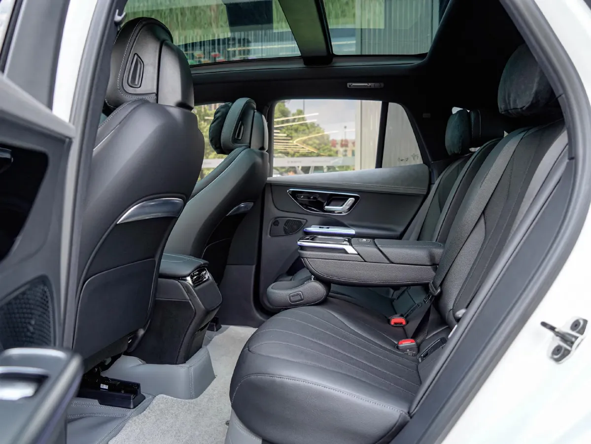 2024 Mercedes-Benz EQE SUV BEV 96.1KWH,autocango,china used car exporter,china ev exporter,chinese used car exporter,chinese used ev exporter