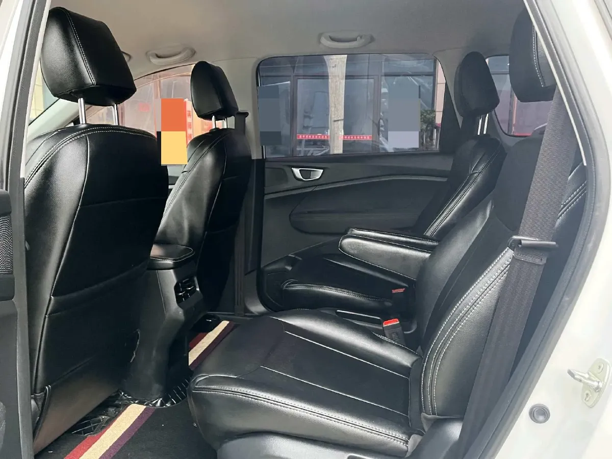 2022 WuLing JiaChen 1.5L 99HP L4 6MT,autocango,china used car exporter,china ev exporter,chinese used car exporter,chinese used ev exporter