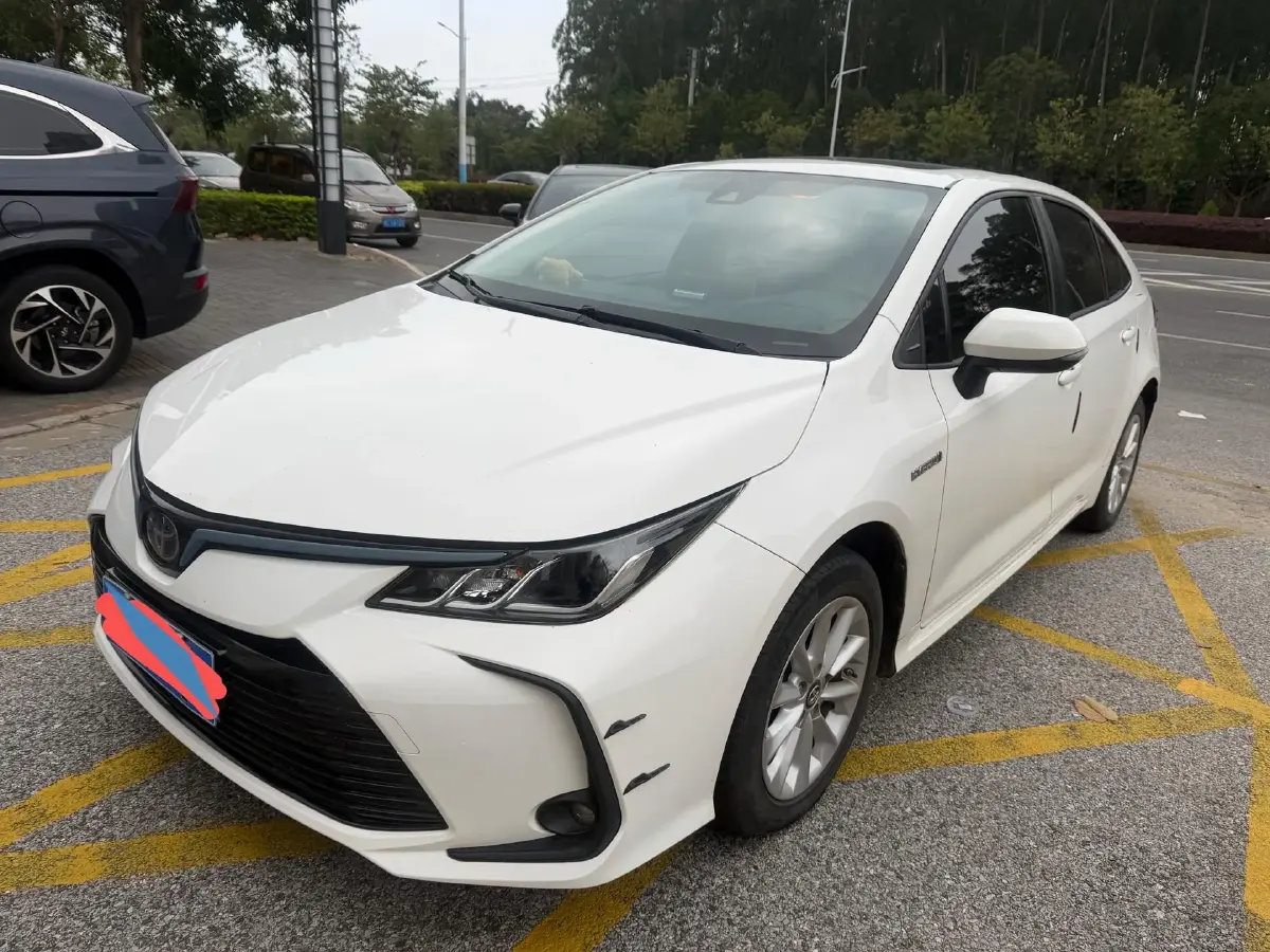 2021 Toyota Corolla 1.8L 98HP L4 E-CVT Hybrid
