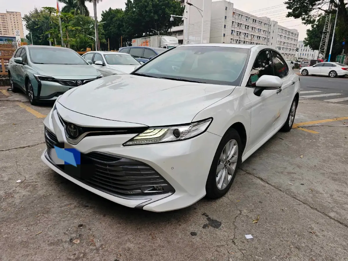 2018 Toyota Camry 2.0L 169HP L4 6AT