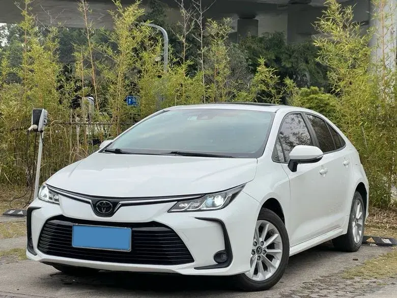 2021 Toyota Corolla 1.2T 116HP L4 CVT