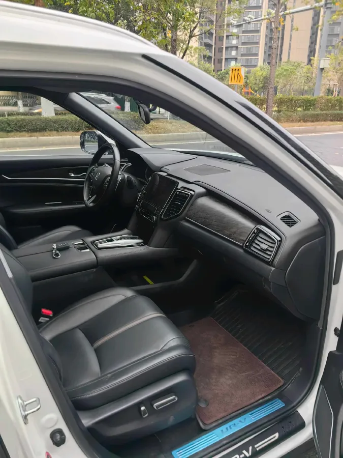 2020 Honda UR-V 2.0T 272HP L4 9AT,autocango,china used car exporter,china ev exporter,chinese used car exporter,chinese used ev exporter