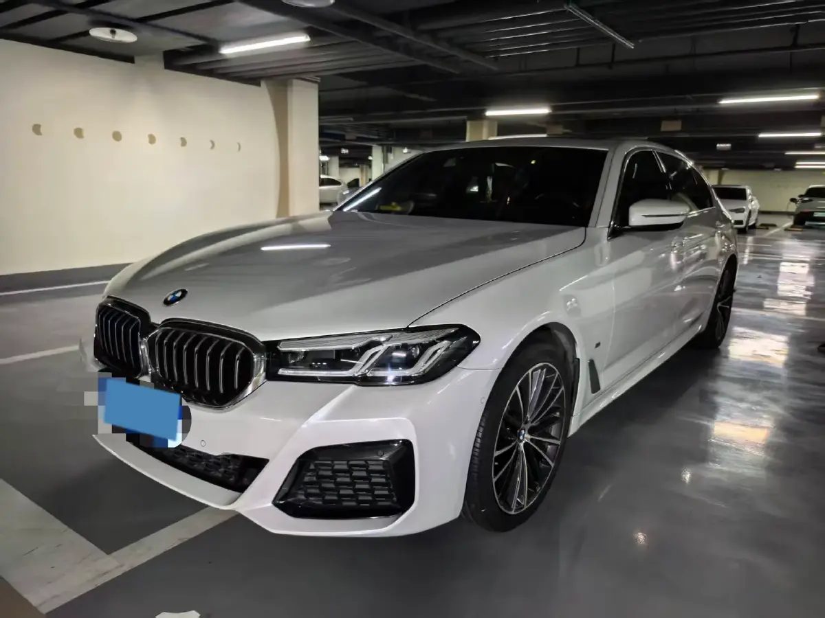 2021 BMW 5 Series 2.0T 252HP L4 8AT