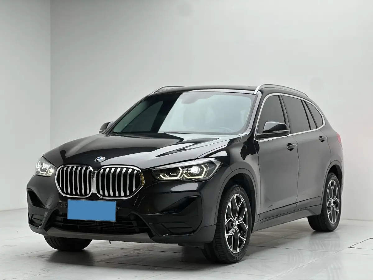 2021 BMW X1 2.0T 192HP L4 7DCT