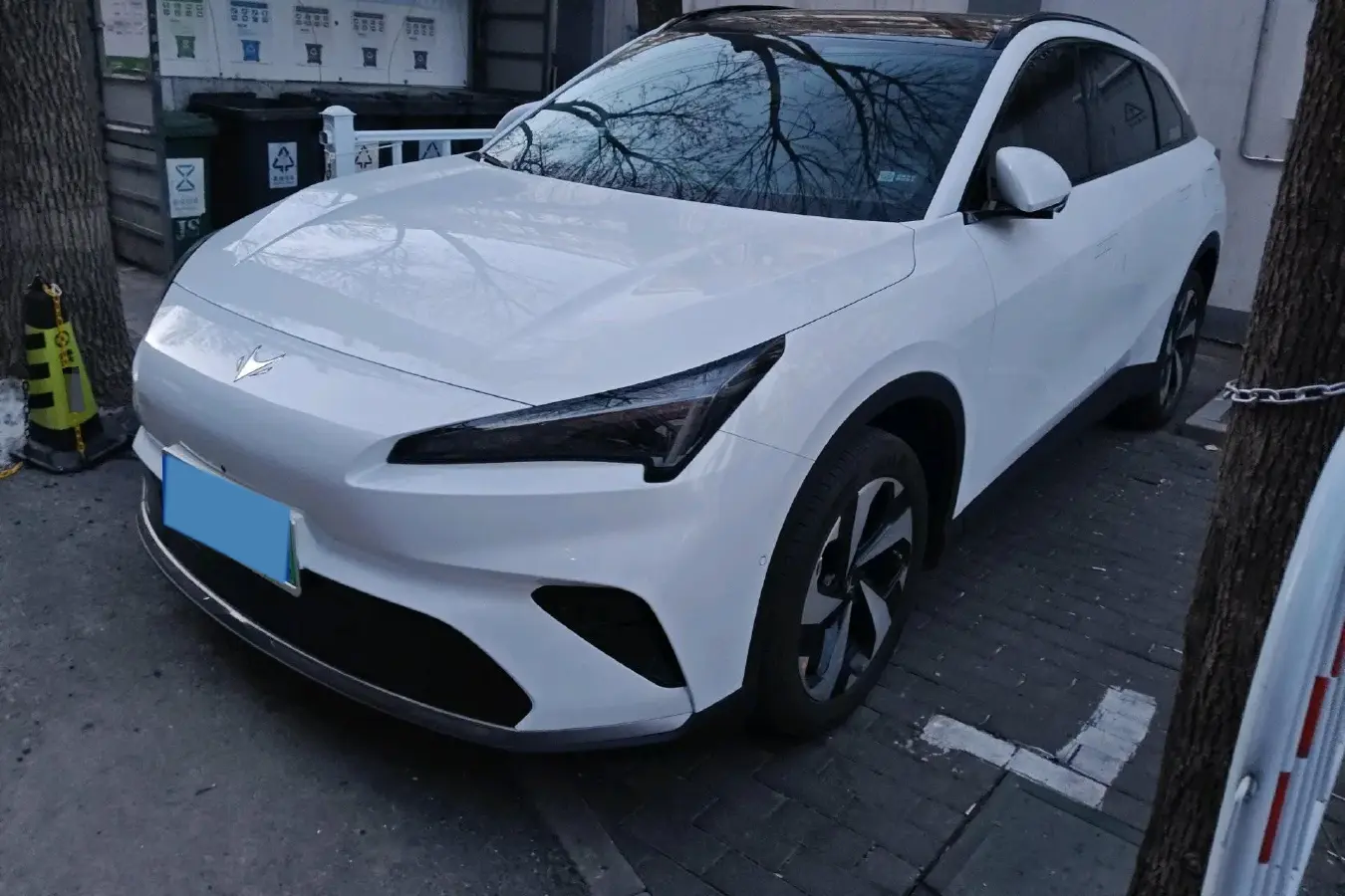 2026 ARCFOX αT5 Range Extended REEV