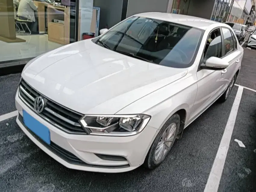 2018 Volkswagen Bora 1.5L 110HP L4 5MT