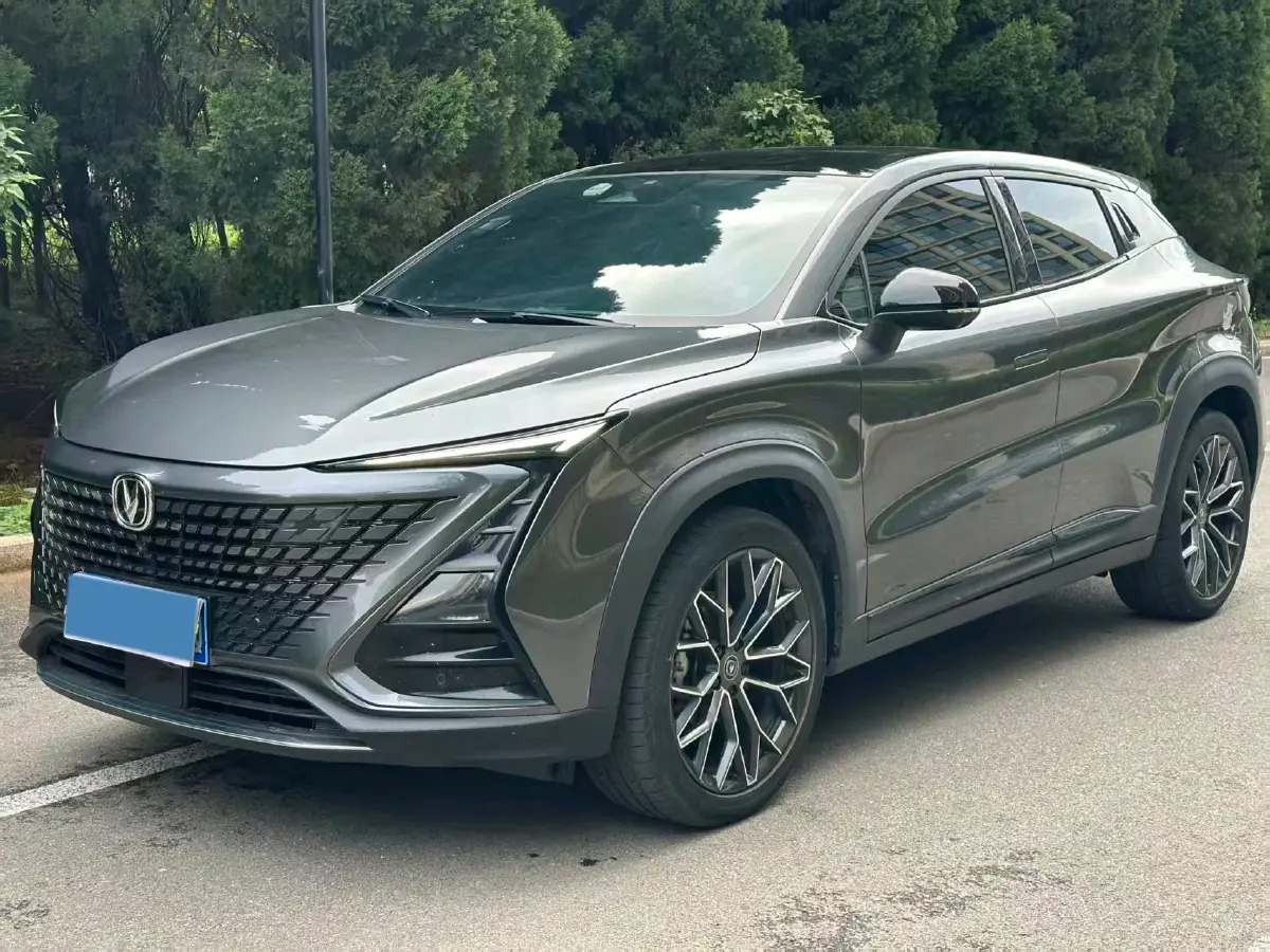 2022 ChangAn UNI-T 1.5T 188HP L4 7DCT