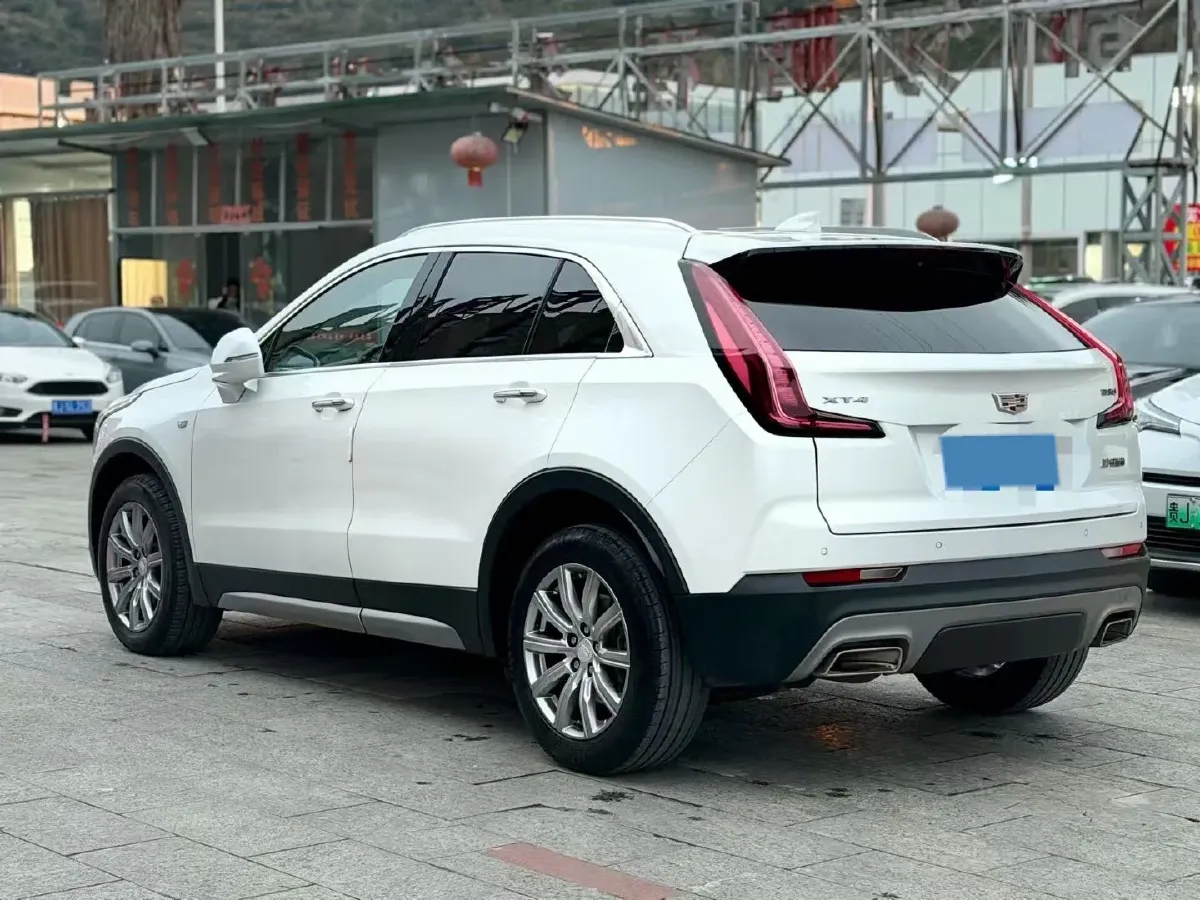 2020 Cadillac XT4 2.0T 241HP L4 9AT,autocango,china used car exporter,china ev exporter,chinese used car exporter,chinese used ev exporter