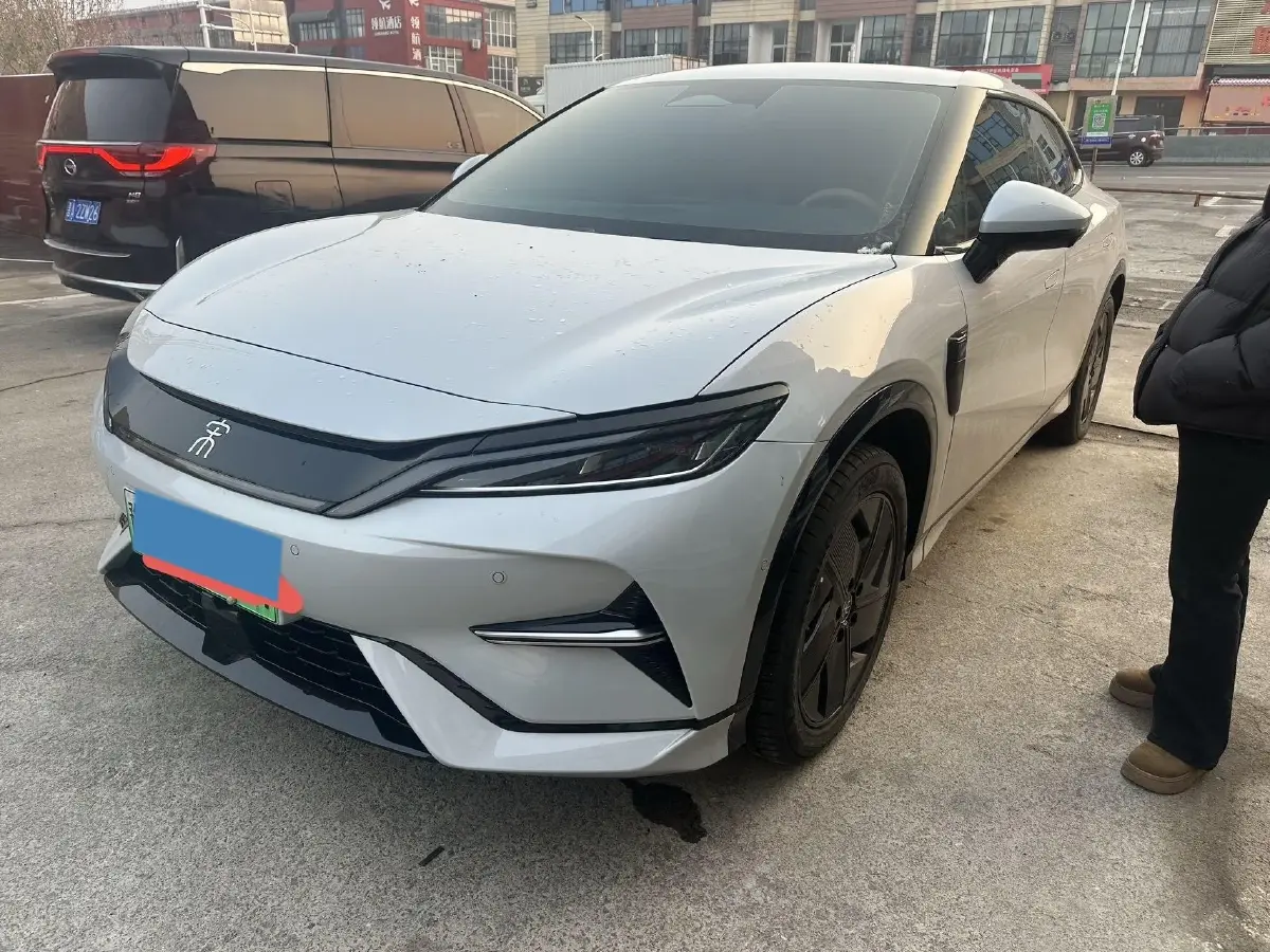 2025 BYD SongL EV BEV 71.8KWH