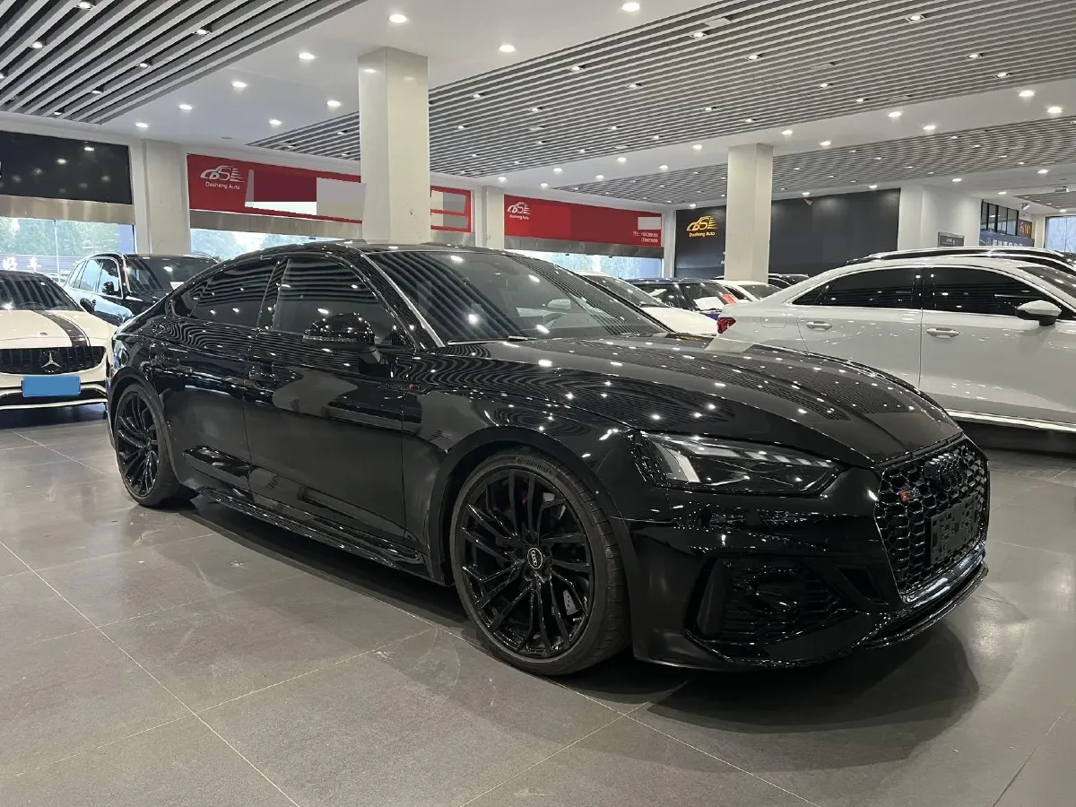 2023 Audi RS 5 2.9T 450HP V6 8AT,autocango,china used car exporter,china ev exporter,chinese used car exporter,chinese used ev exporter