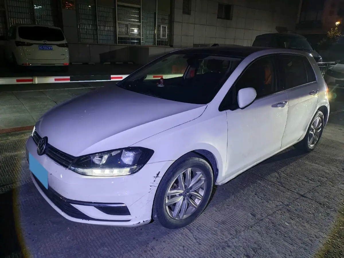 2019 Brilliance Auto V7 1.8T 231HP L4 7DCT