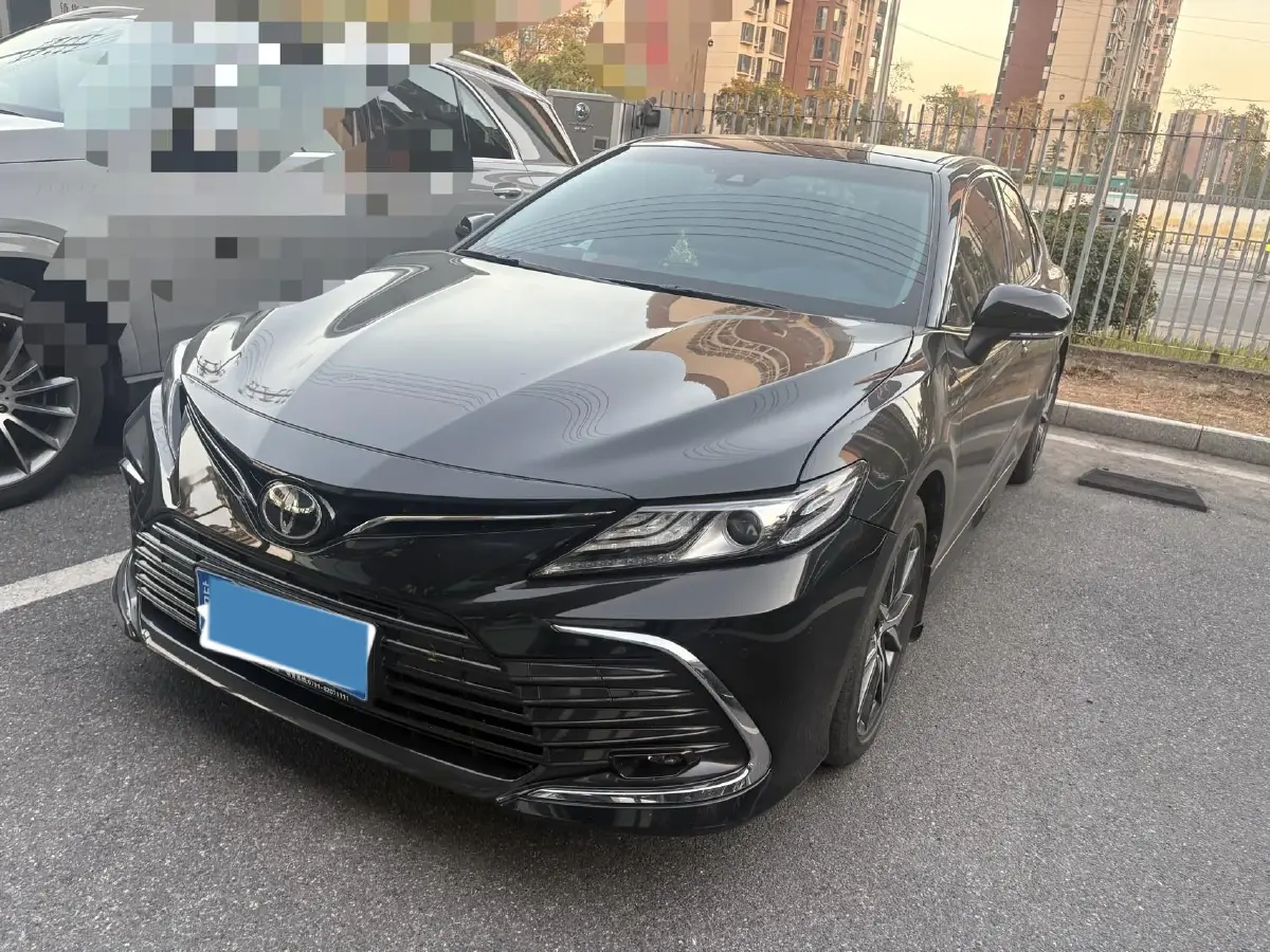 2021 Toyota Camry 2.5L 209HP L4 8AT