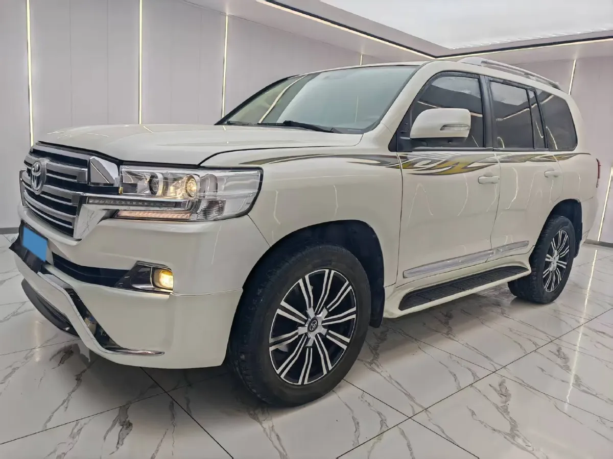 2015 Toyota Land Cruiser 4.0L 275HP V6 5AT,autocango,china used car exporter,china ev exporter,chinese used car exporter,chinese used ev exporter