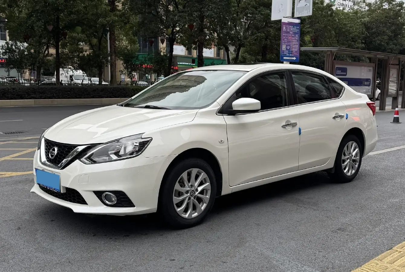 2021 Nissan Sylphy 1.6L 122HP L4 CVT