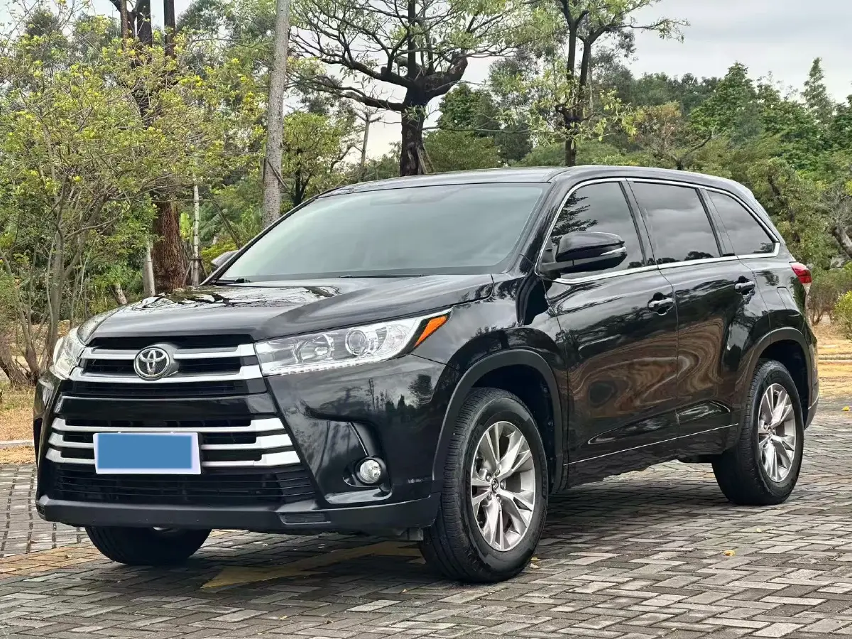 2021 Toyota Highlander 2.0T 220HP L4 6AT